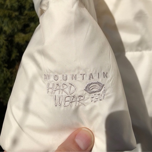 Mountain Hardwear Down Coat - Picture 4 of 8